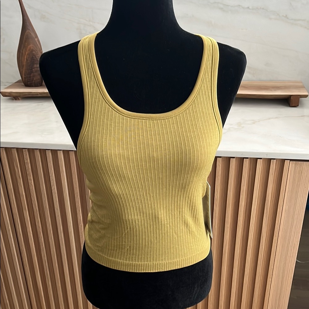 Lululemon Athletica Ebb to Street RB Crop Tank